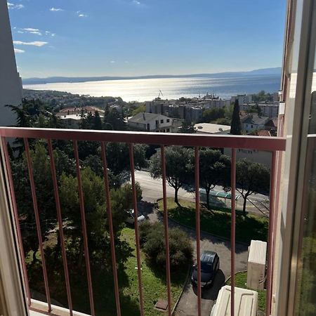 Apartment Ura Rijeka Buitenkant foto