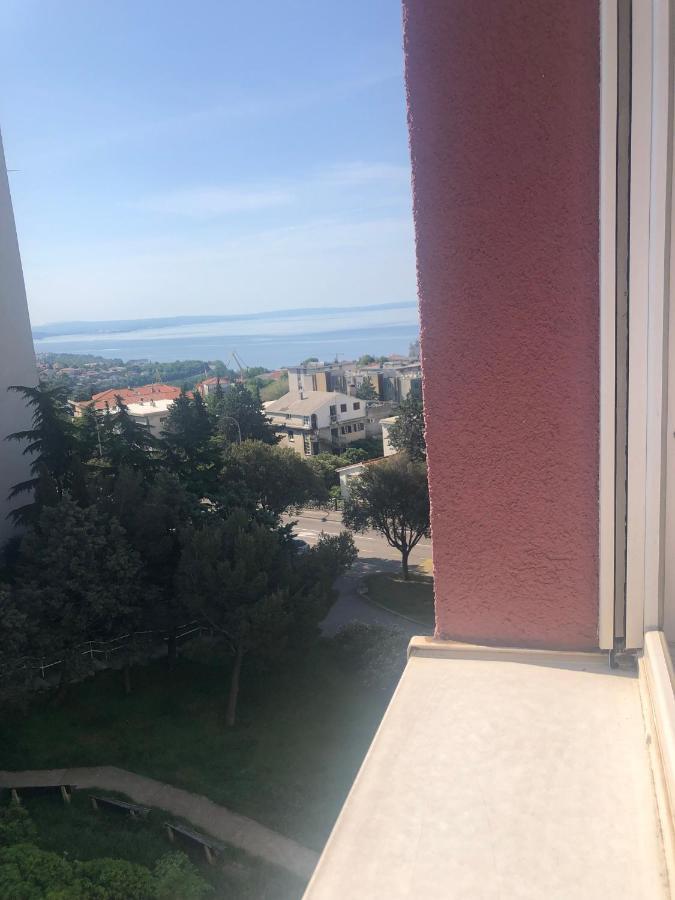Apartment Ura Rijeka Buitenkant foto
